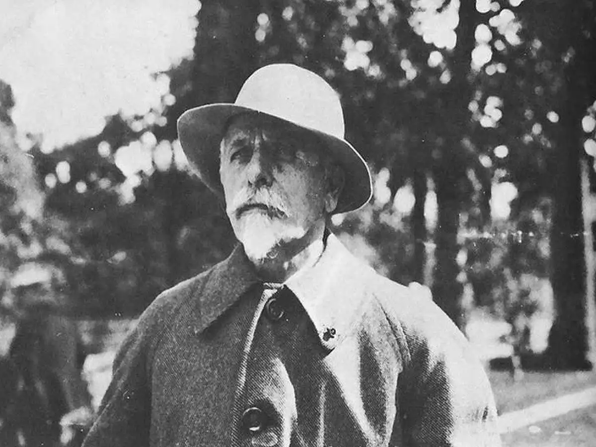 Basil Zaharoff: The Original Merchant of Death